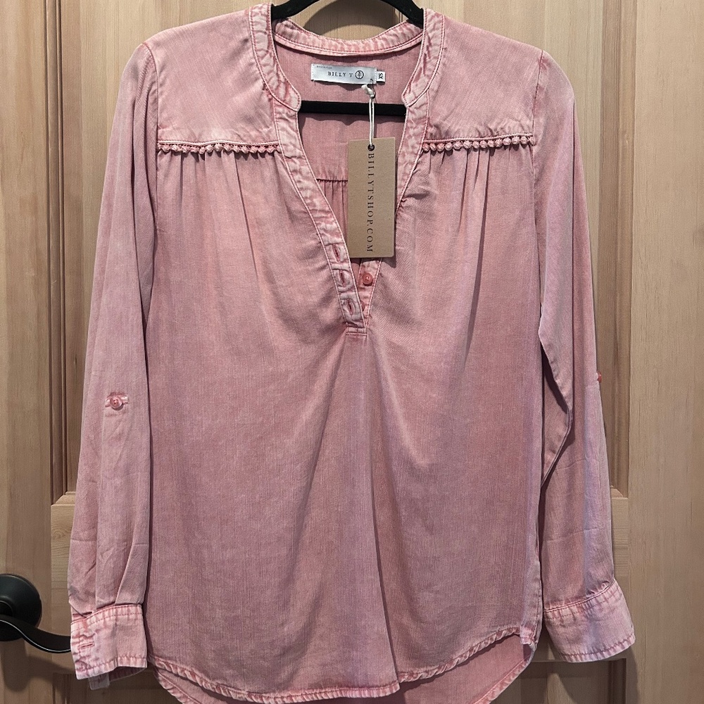 Billy T cute pink top